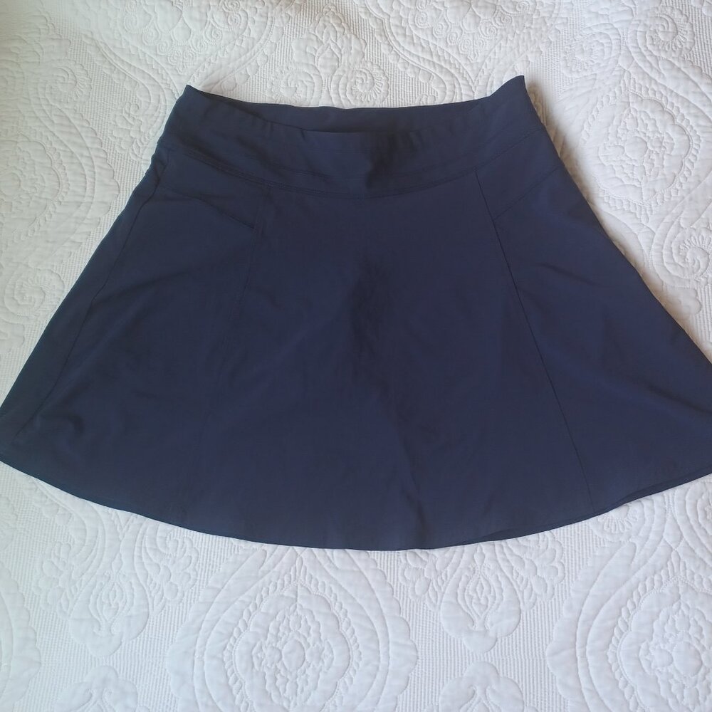 ATHLETA Navy Blue Skort Size 12 Side Zip and Back Zip Pocket